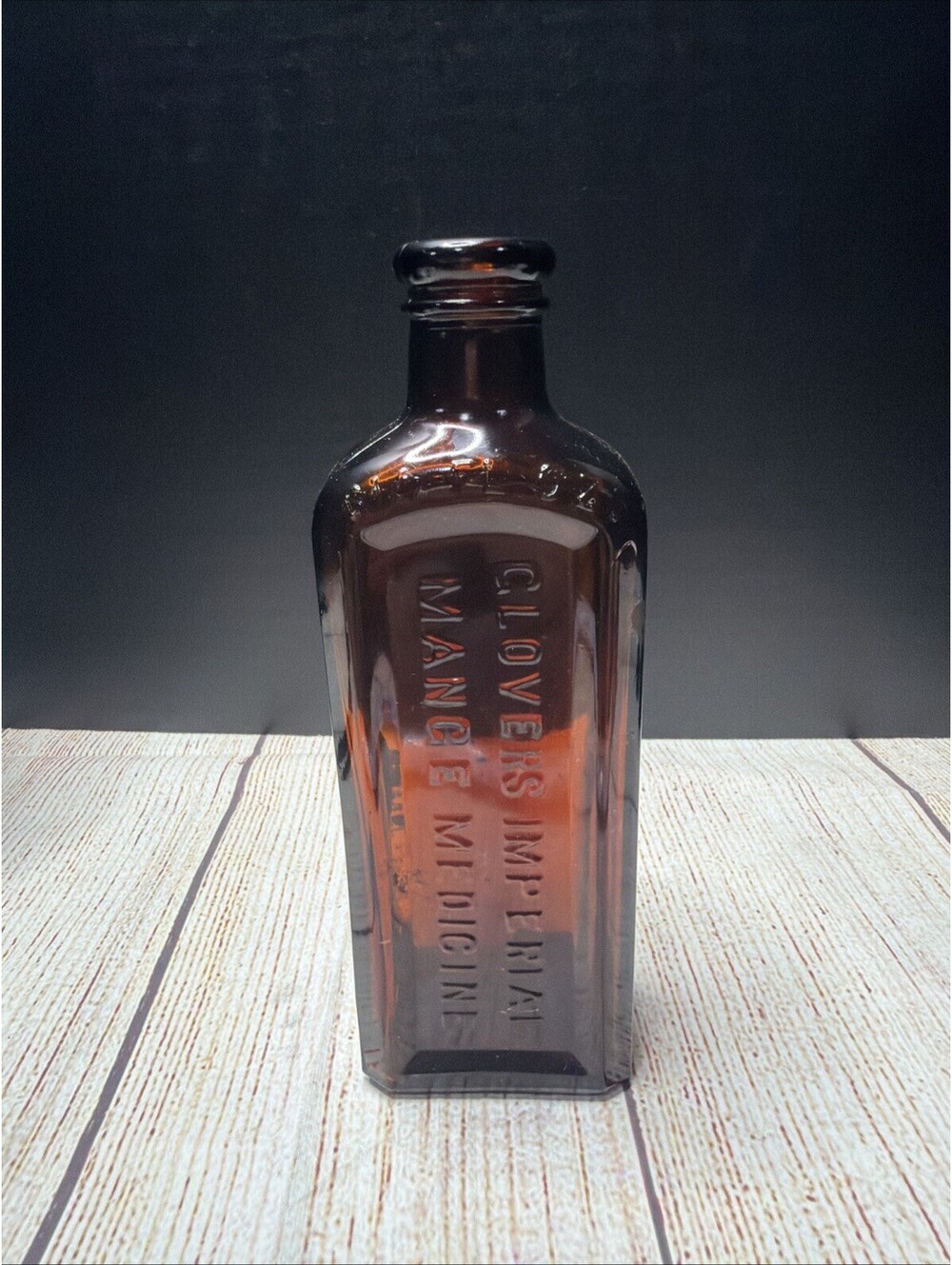 Antique 1920's Clovers Imperial Mange Medicine Brown Glass Bottle - New York